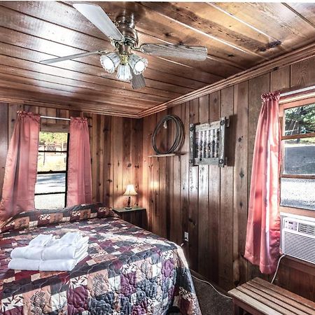 Apache Village 7, Queen Bed, Midtown, Sleeps 2 Руидозо Экстерьер фото